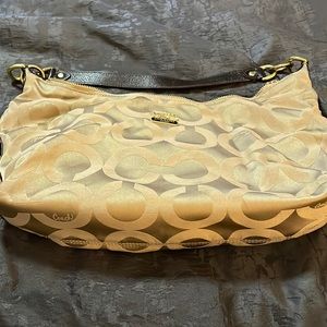 Gold Coach purse hobo bag in excellent condition